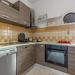 Pet Friendly In * Pula