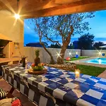 Pet Friendly In Pula