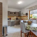 Pet Friendly Apartment In Pula