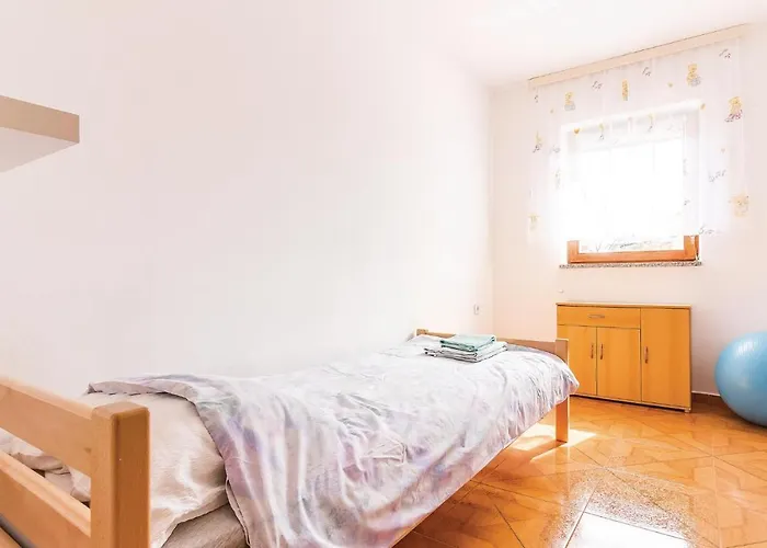 Holiday home Pet Friendly Apartment In Pula *