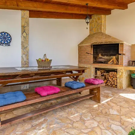 Semesterbostad Pet Friendly Apartment In Pula